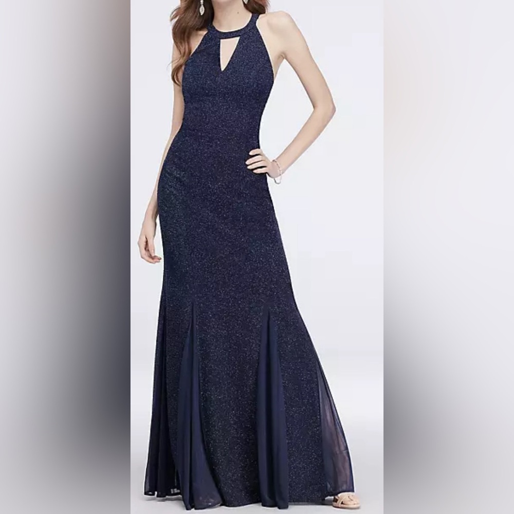 Glitter-Knit Teardrop Gown- WORN ONCE

Prom/Wedding